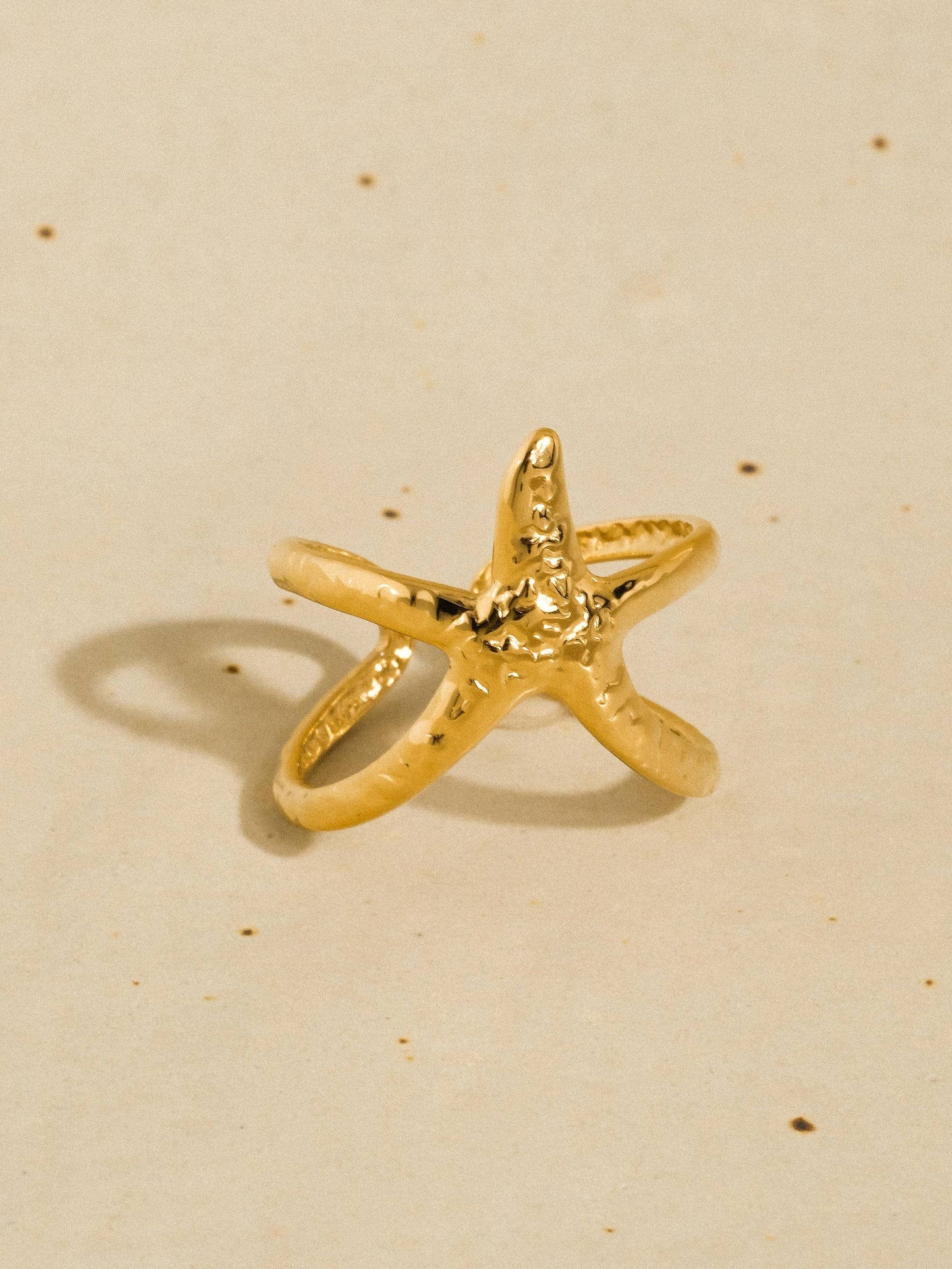 Flânerie by MAIQ - Maui 18K Gold Non-Tarnish Starfish Wrap Open Ring