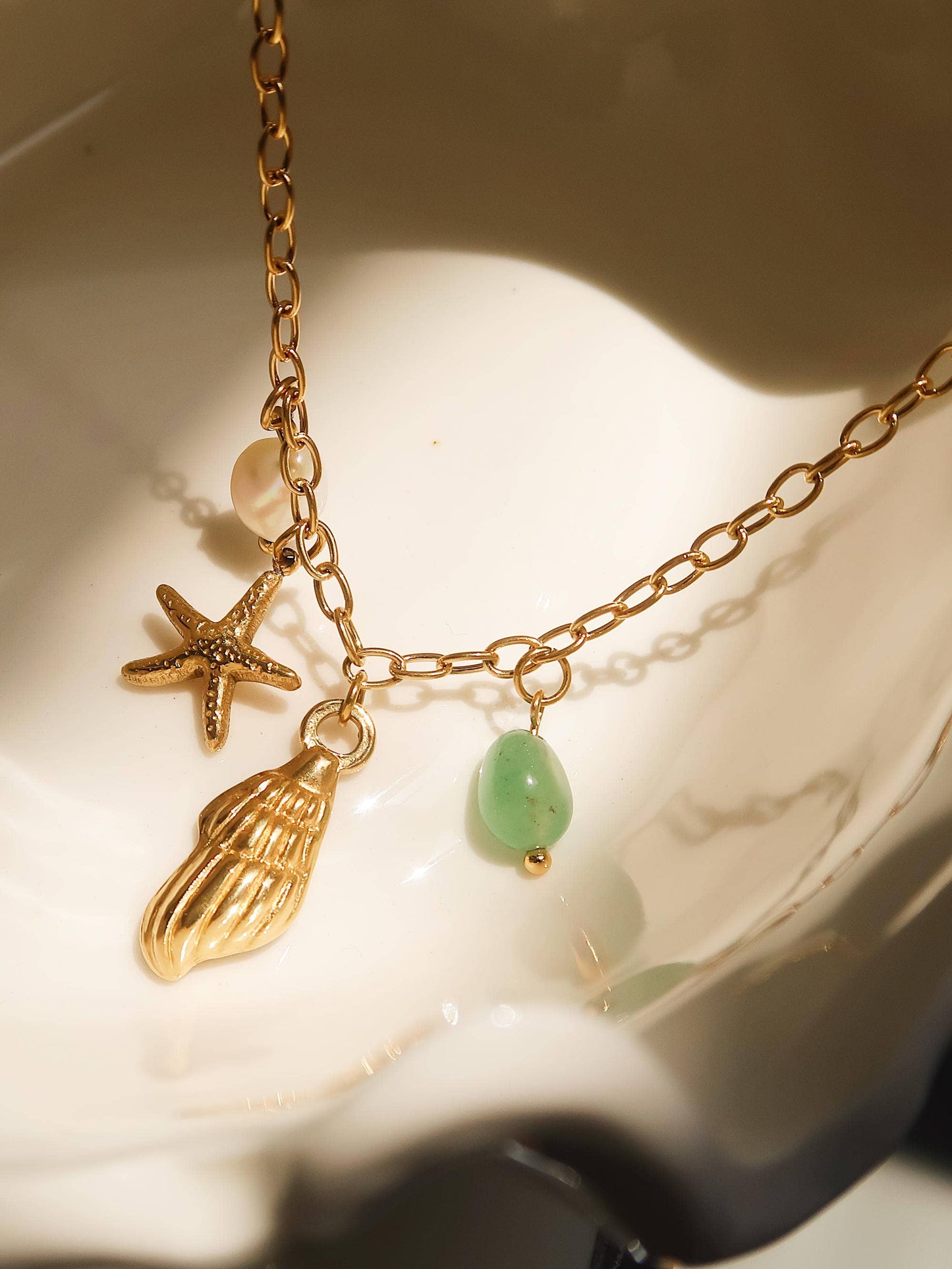 Flânerie by MAIQ - Bonbon 18K Gold Non-Tarnish Pearl and Shell Charm Necklace