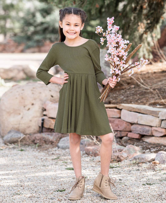 Juniper Knit 3/4 Sleeve Twirl Dress: 2T / Green